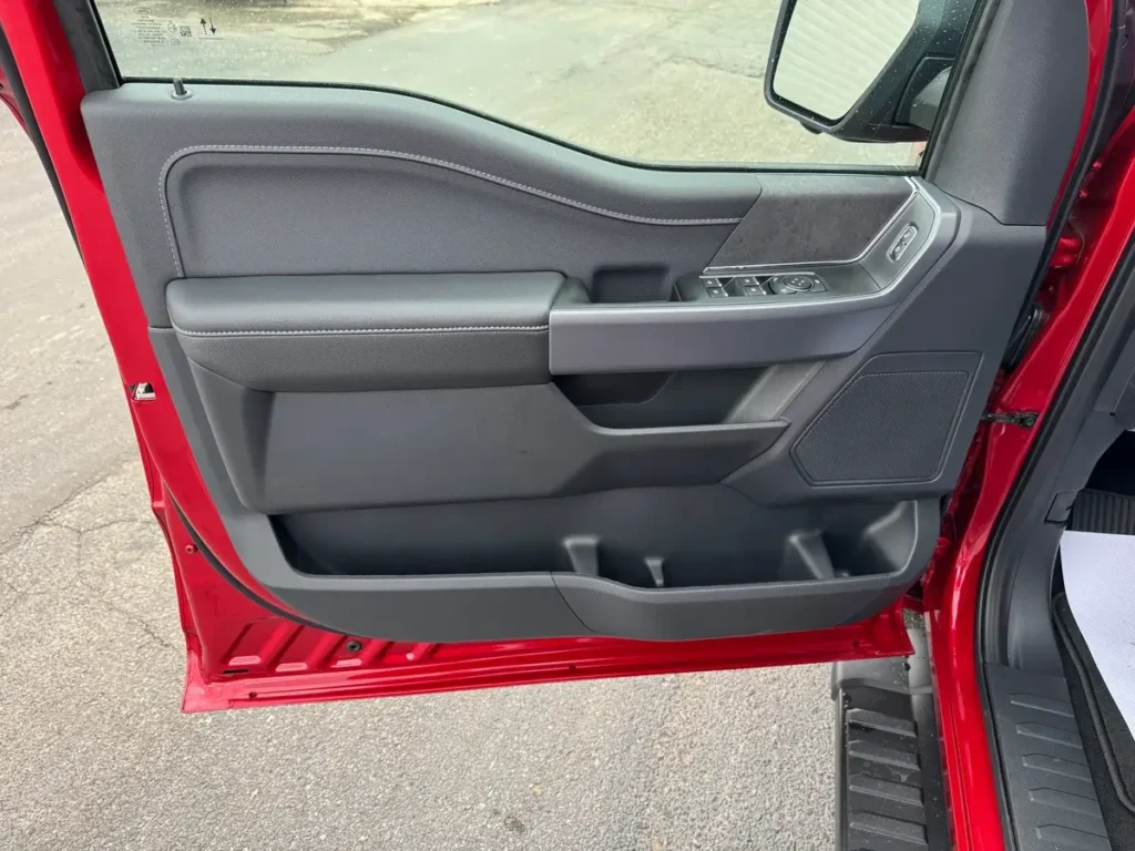 Ford F-150 door